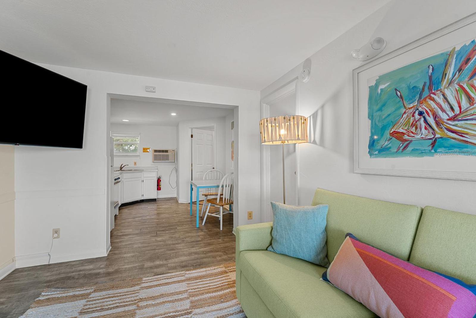 Parmer'S Resort Литъл Торч Кий Екстериор снимка