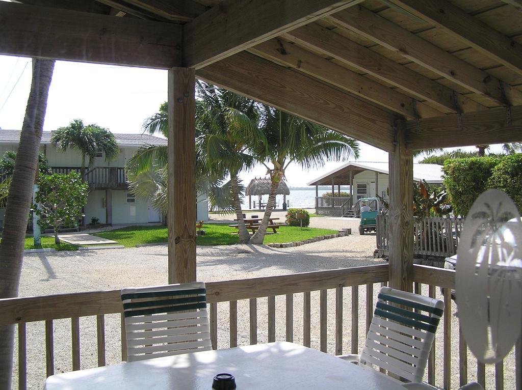 Parmer'S Resort Литъл Торч Кий Екстериор снимка