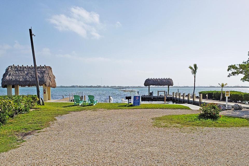 Parmer'S Resort Литъл Торч Кий Екстериор снимка